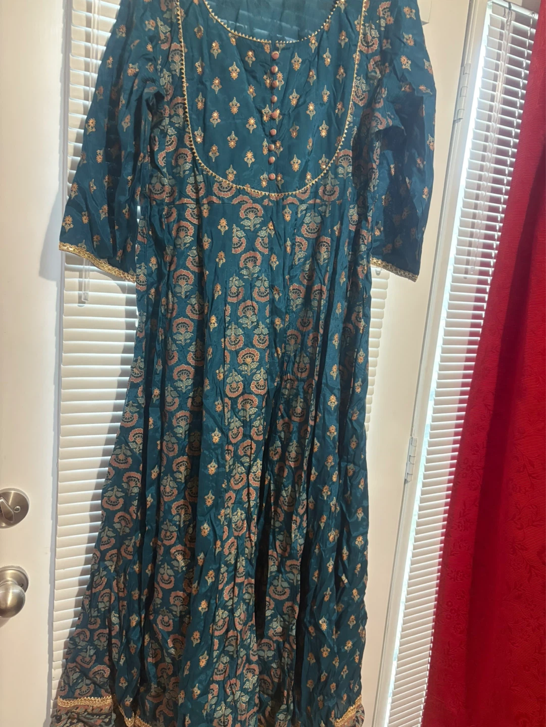 Traditional Indian Kurta Dress - photo 3