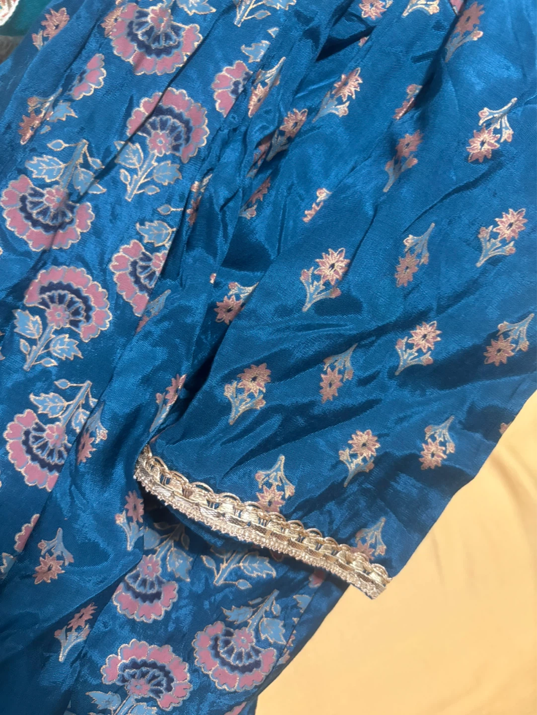 Traditional Indian Kurta Dress - photo 5