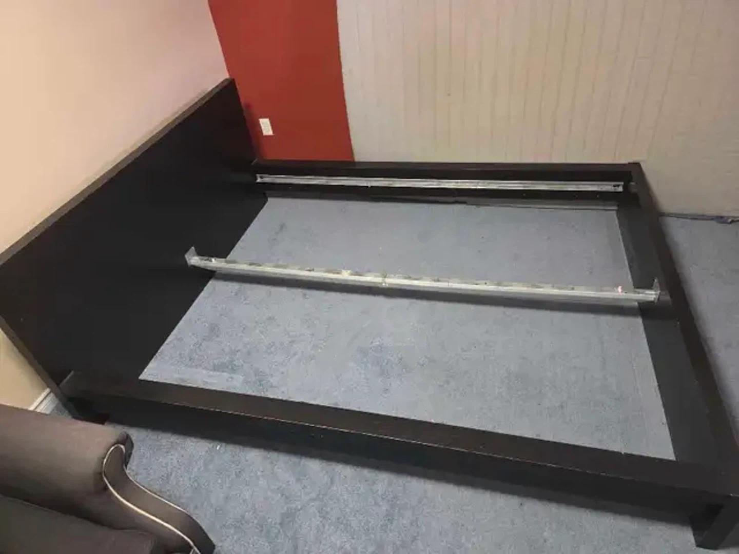 IKEA MALM Queen bed frame (no slats) - photo 2
