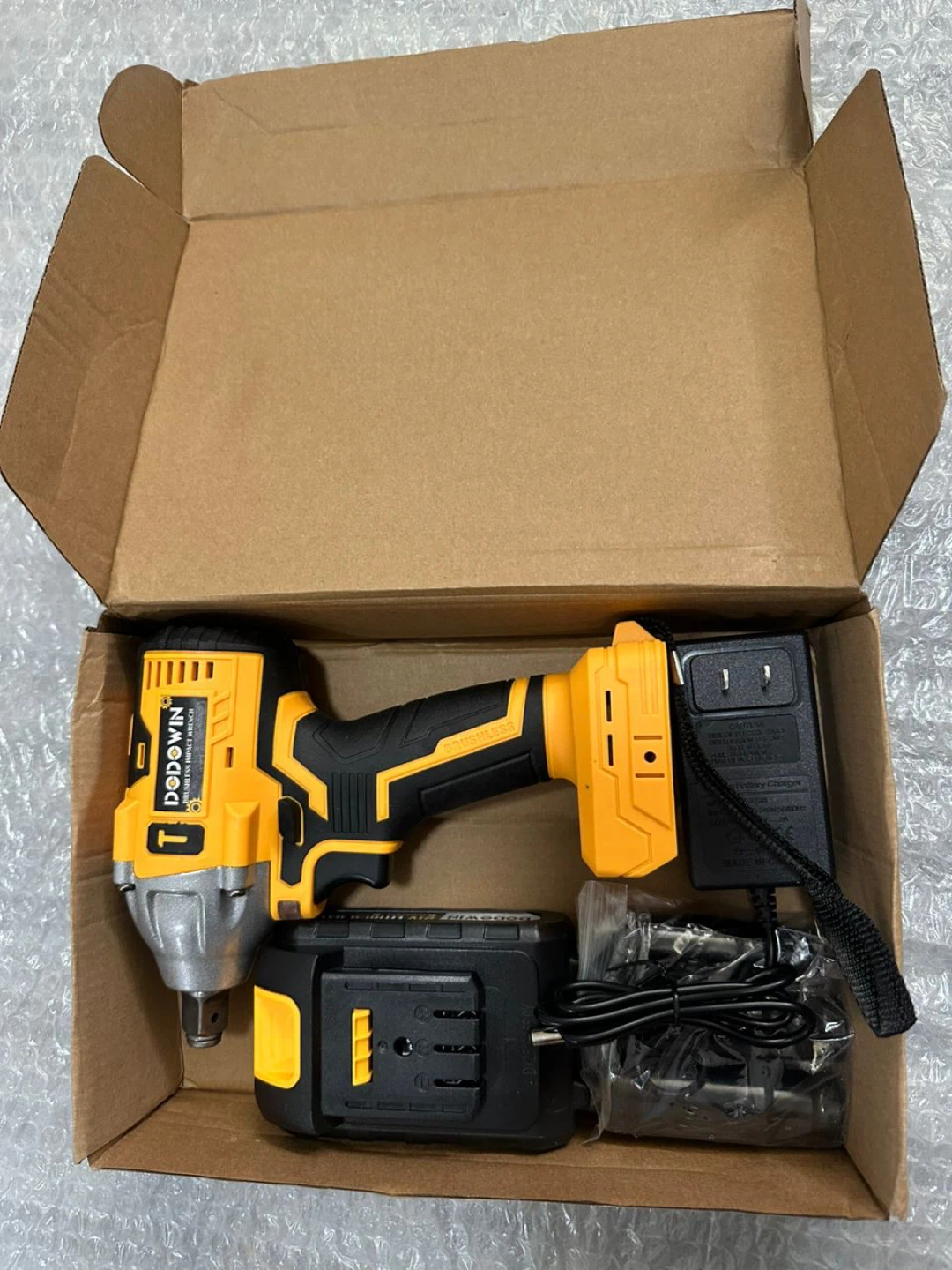 Cordless Impact Wrench Kit 350N.M 2.0AH - photo 2