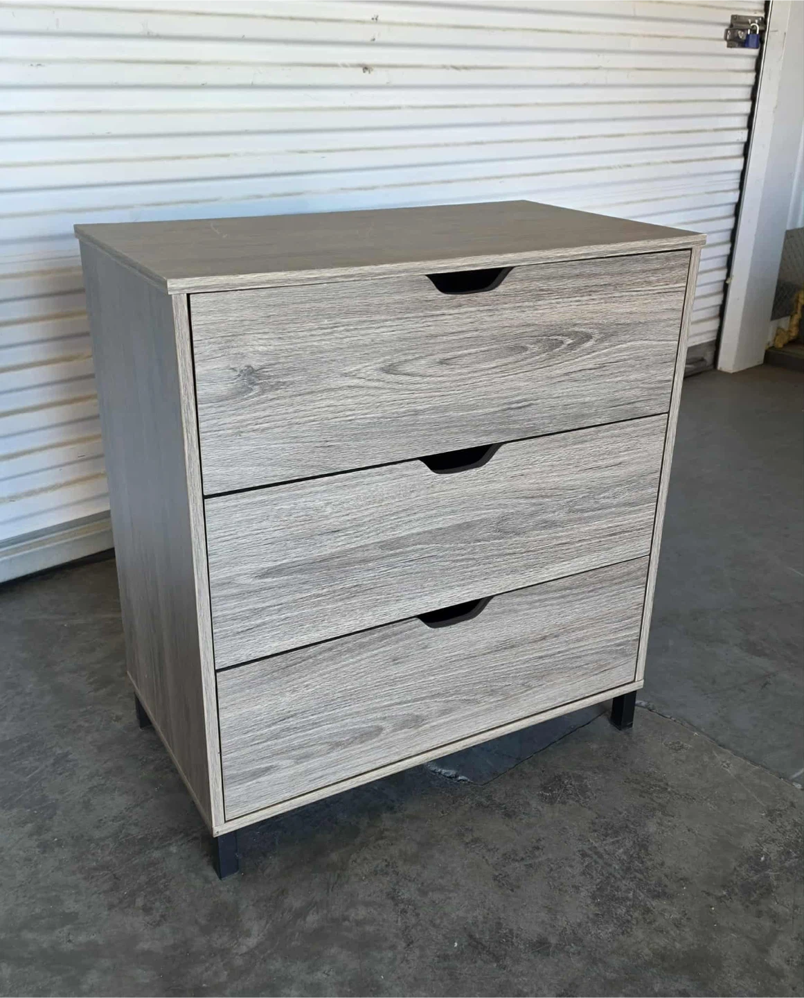 Modern Grey 3 drawer deresser