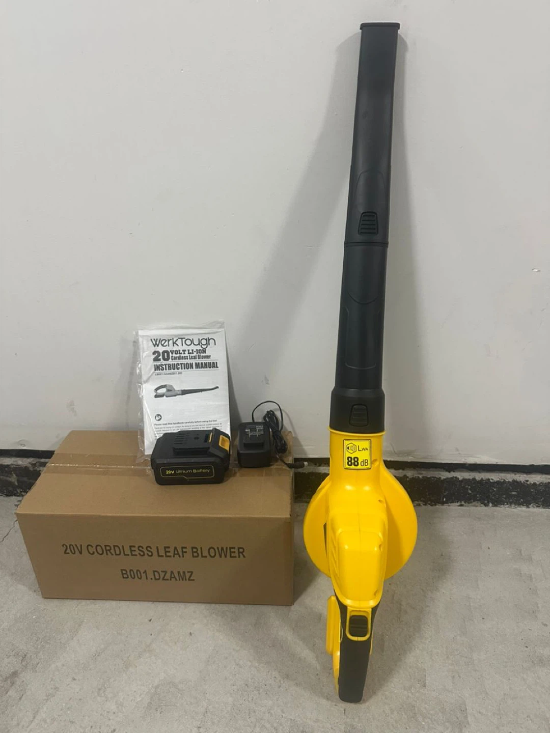 Cordless Leaf Blower