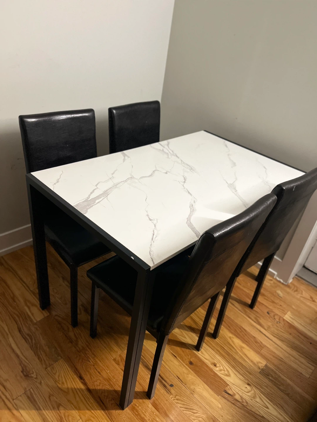 Dining Table and 4 Chairs Set