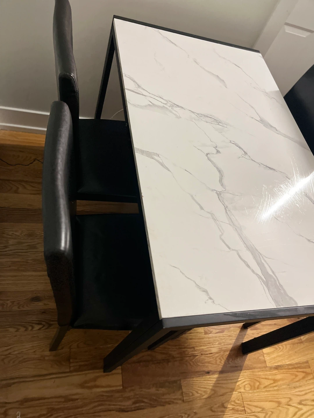 Dining Table and 4 Chairs Set - photo 2