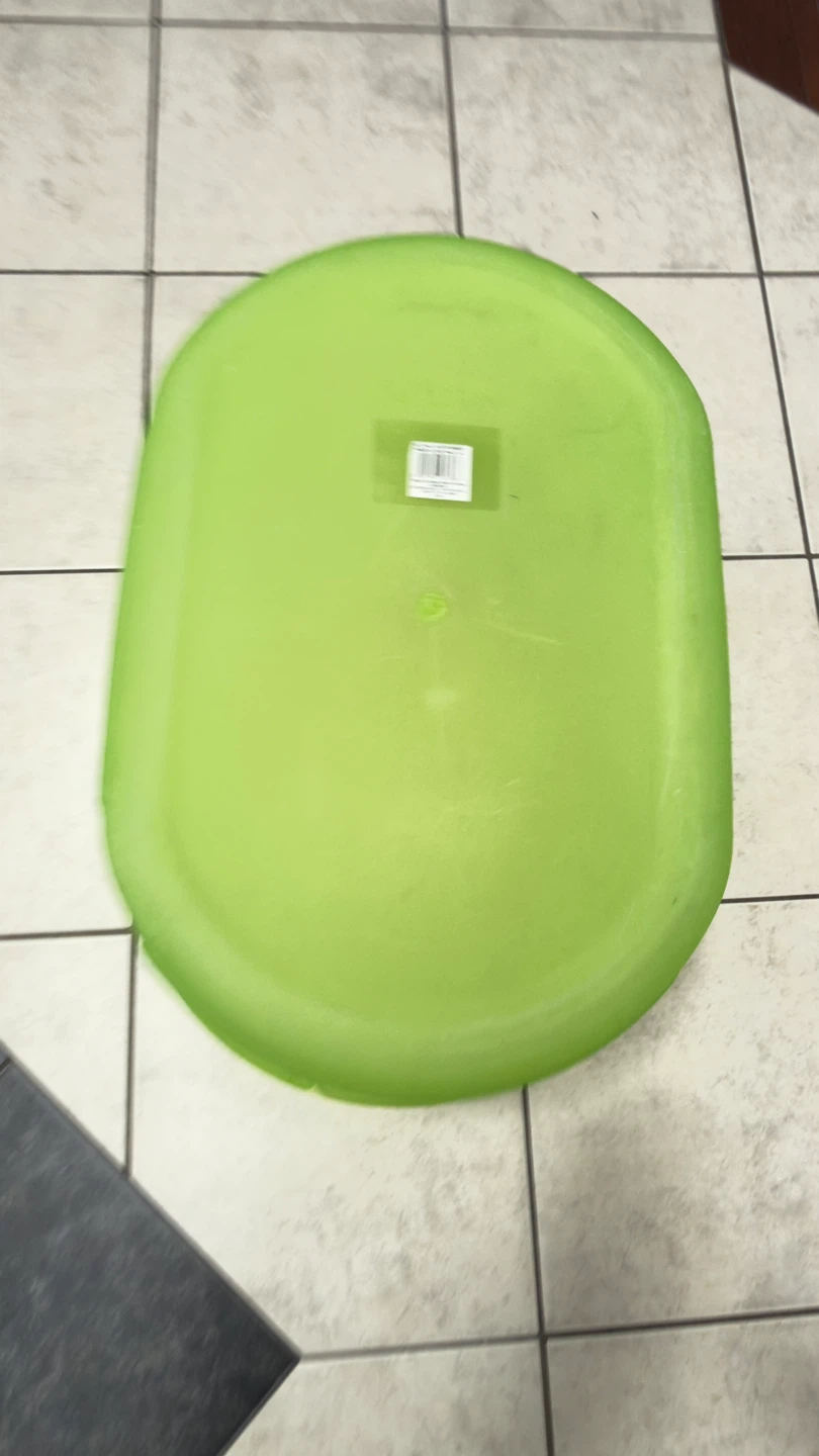 Lime Green Laundry Basket (great condition) - photo 5