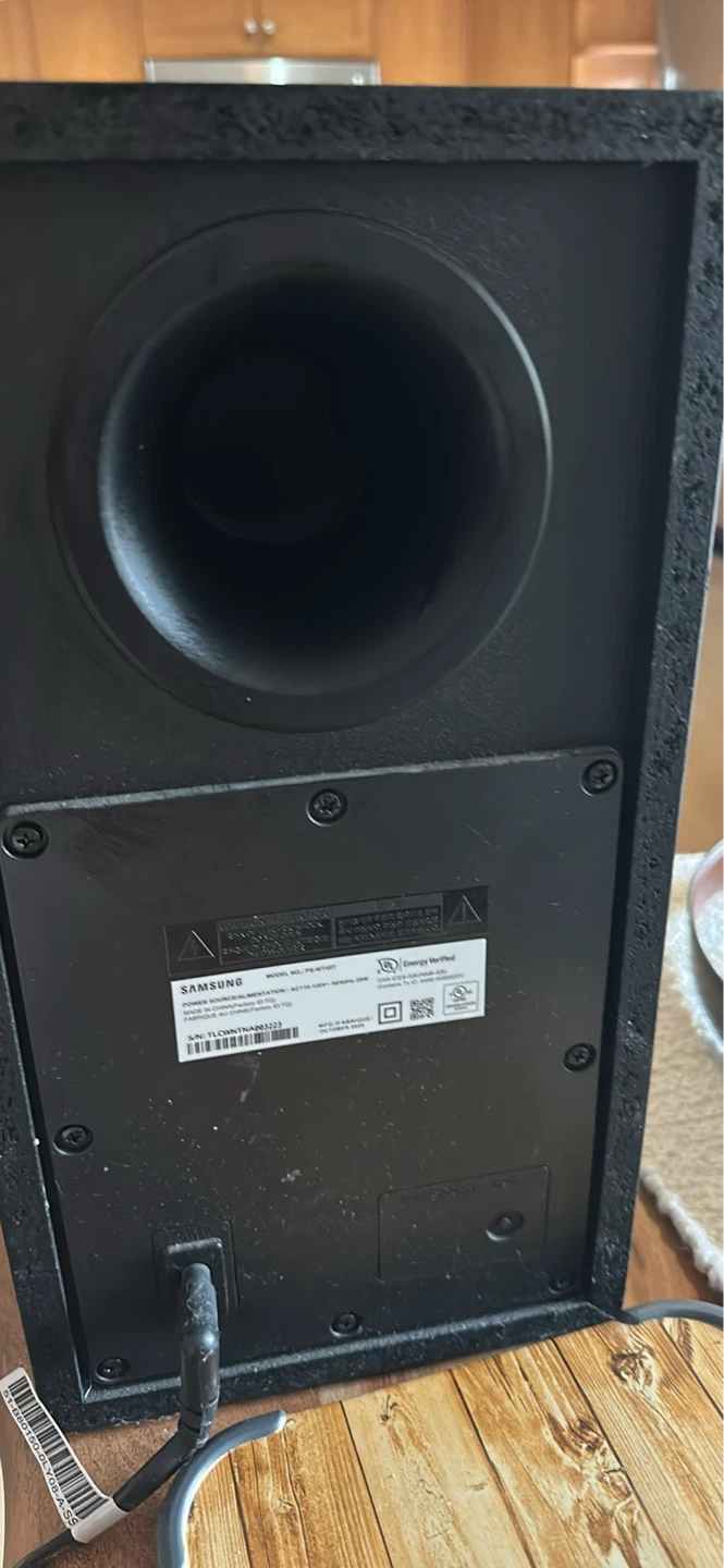 Samsung Soundbar Subwoofer - photo 2