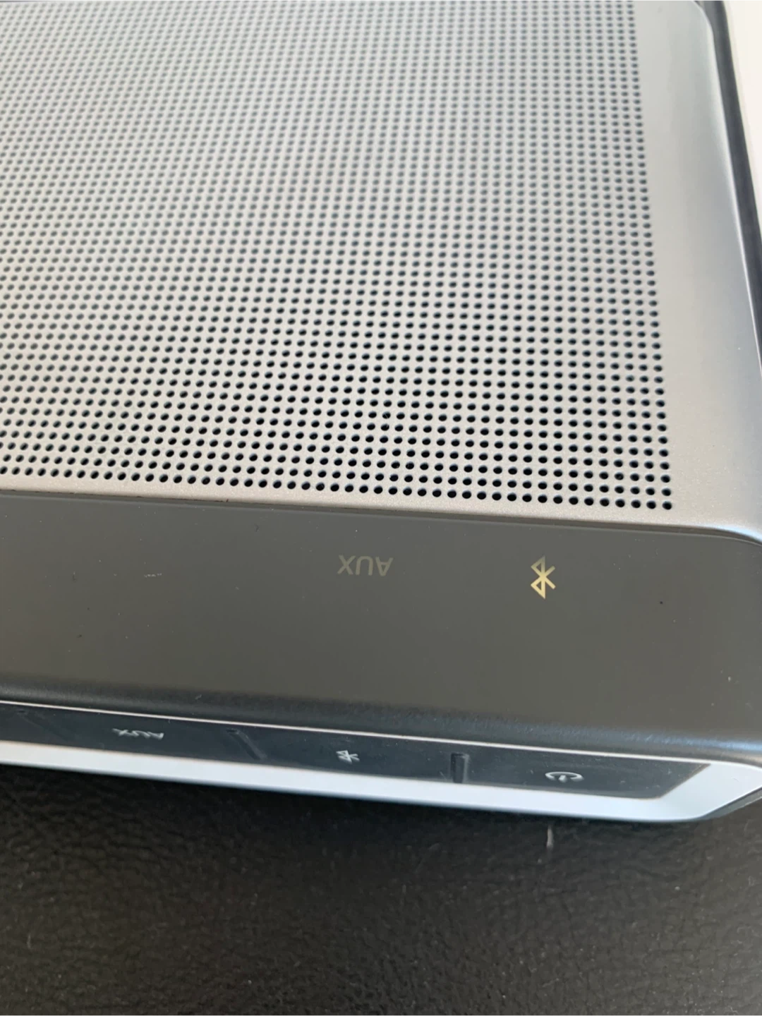 Bose SoundLink Bluetooth Speaker III - photo 2