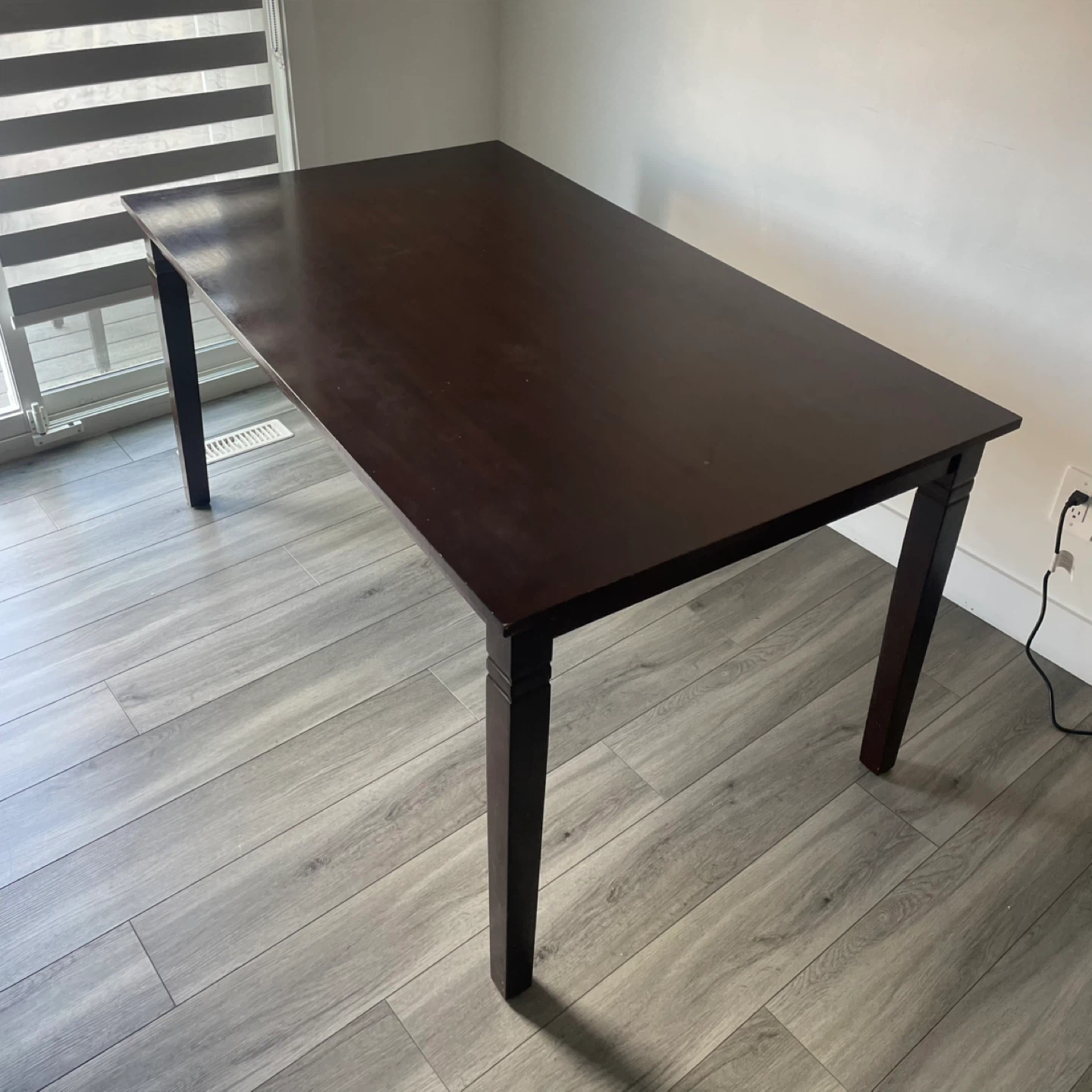 Dining Table & Chairs - photo 4