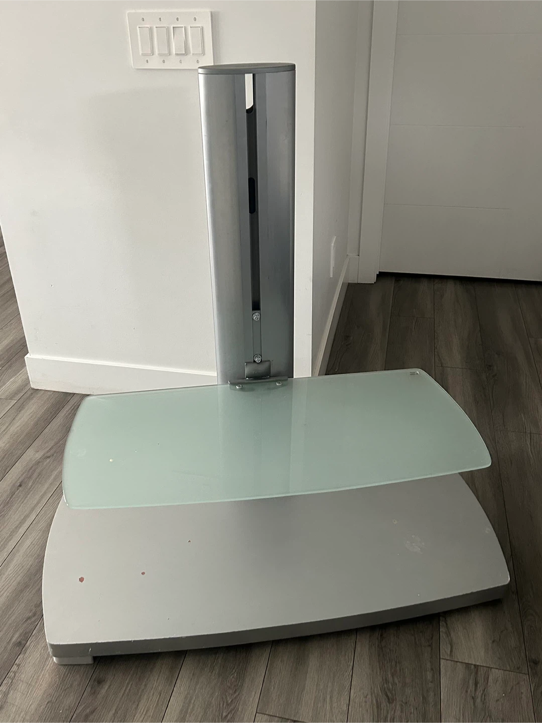TV Stand - photo 4