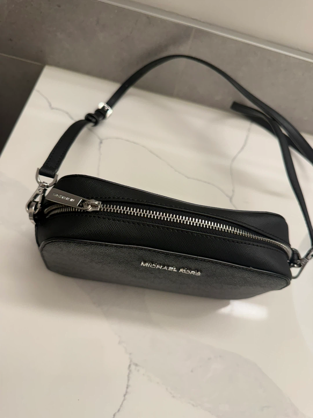 Michael Kors Black Saffiano Leather Crossbody Purse - photo 4