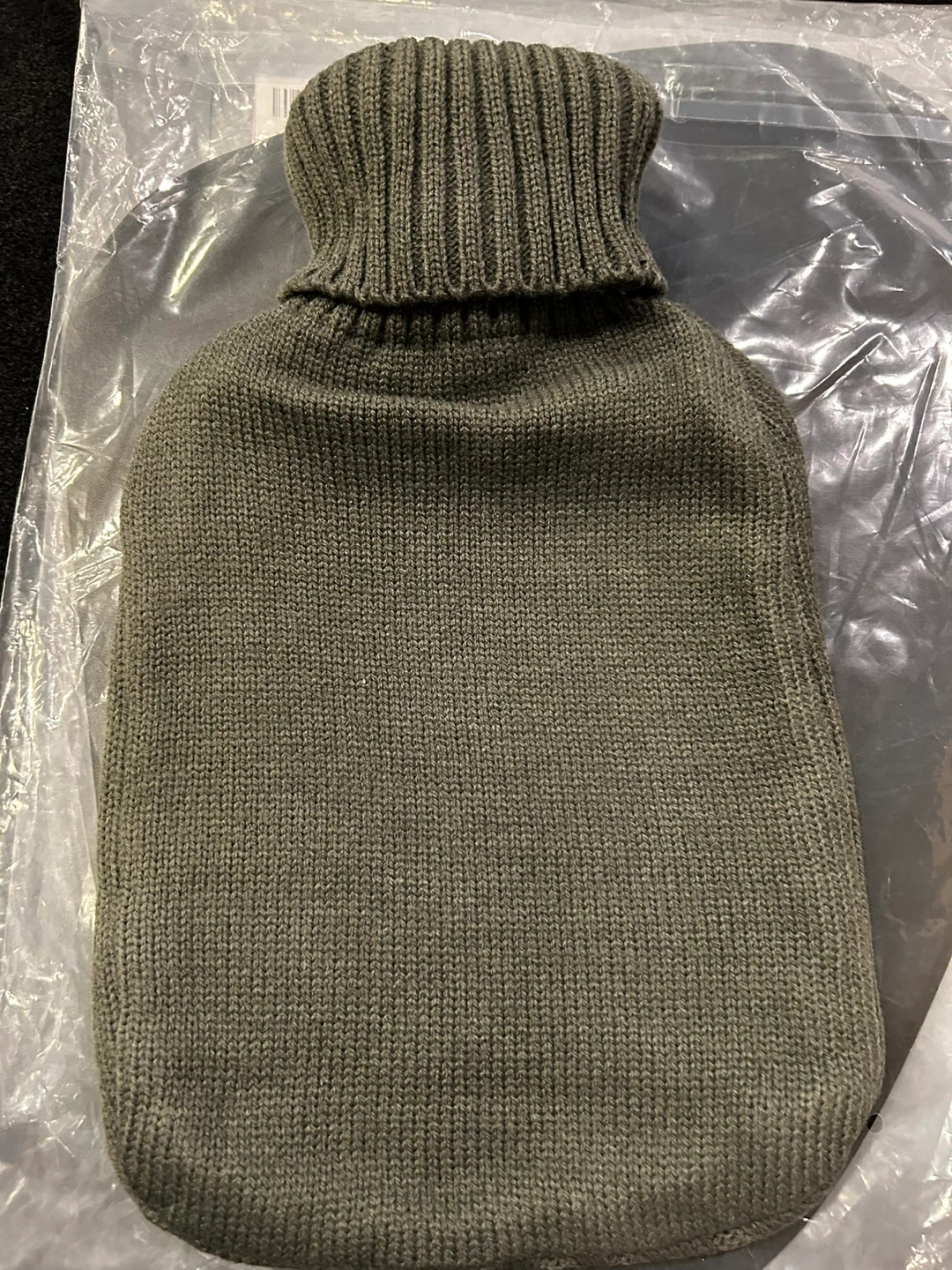 Hot Water Bottle with Knitted Cover - photo 2