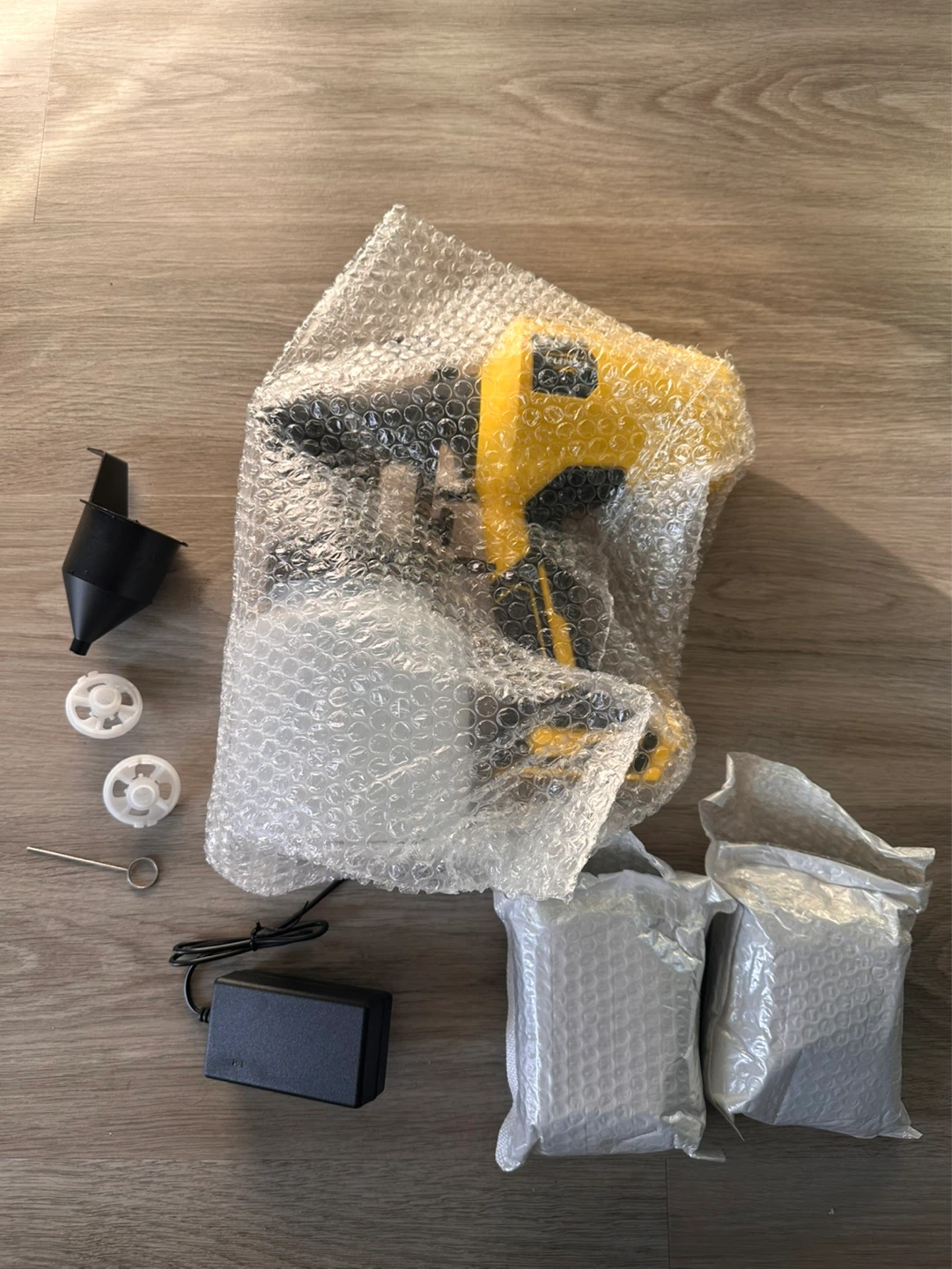 YUNXI Electric Paint Sprayer with 2 Batteries