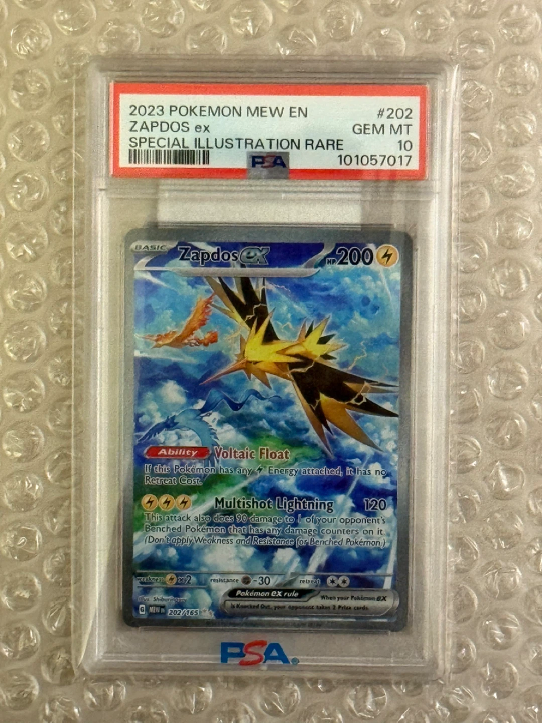 Pokemon Zapdos MEW EX Special Illustration Rare Card 202 PSA 10