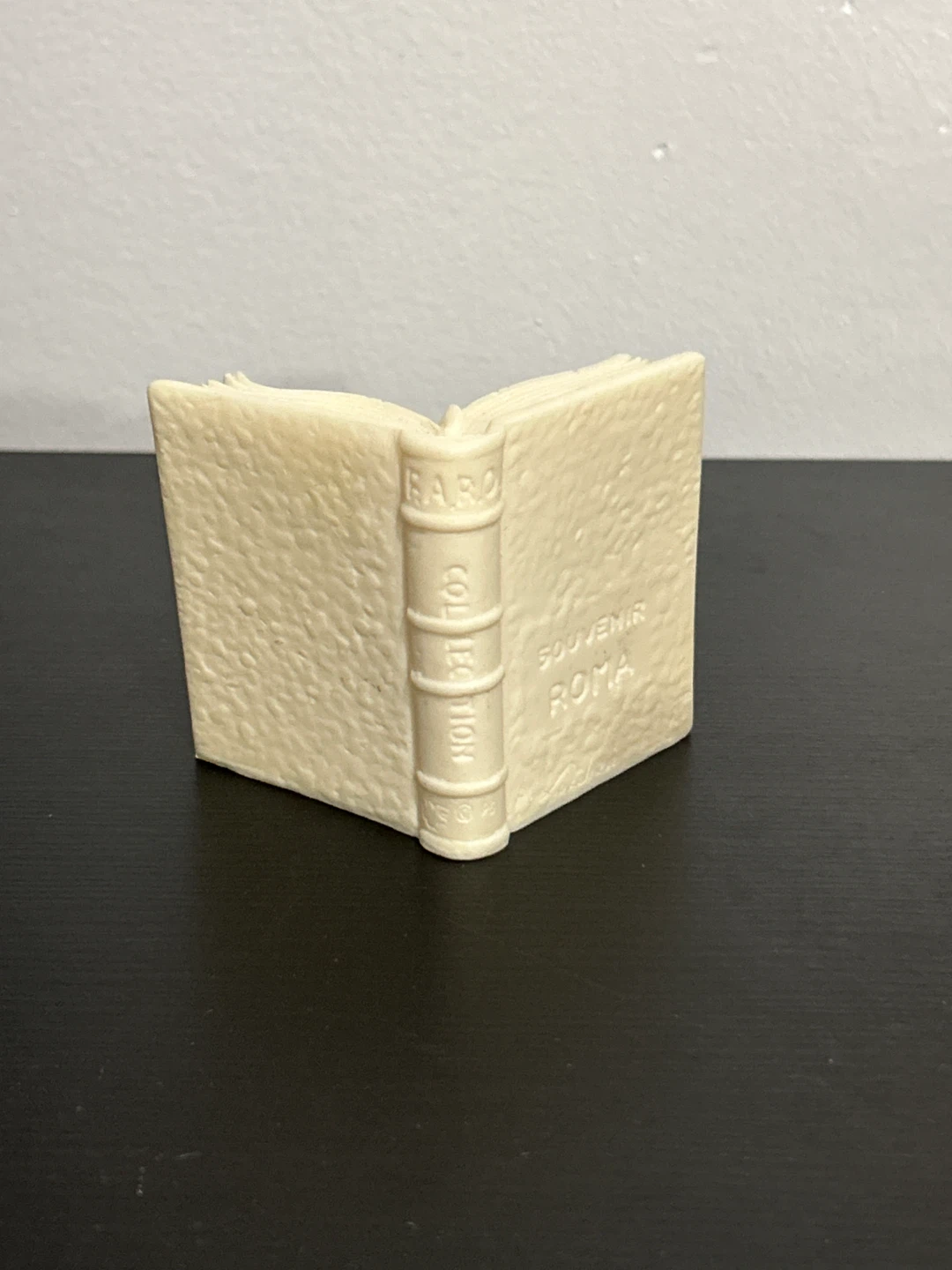 Carved Book Souvenir of Rome - photo 2