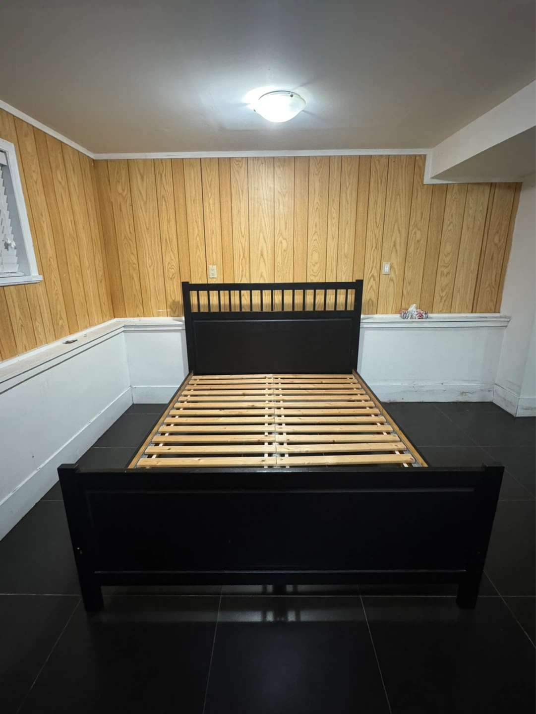 Queen size bed - photo 3