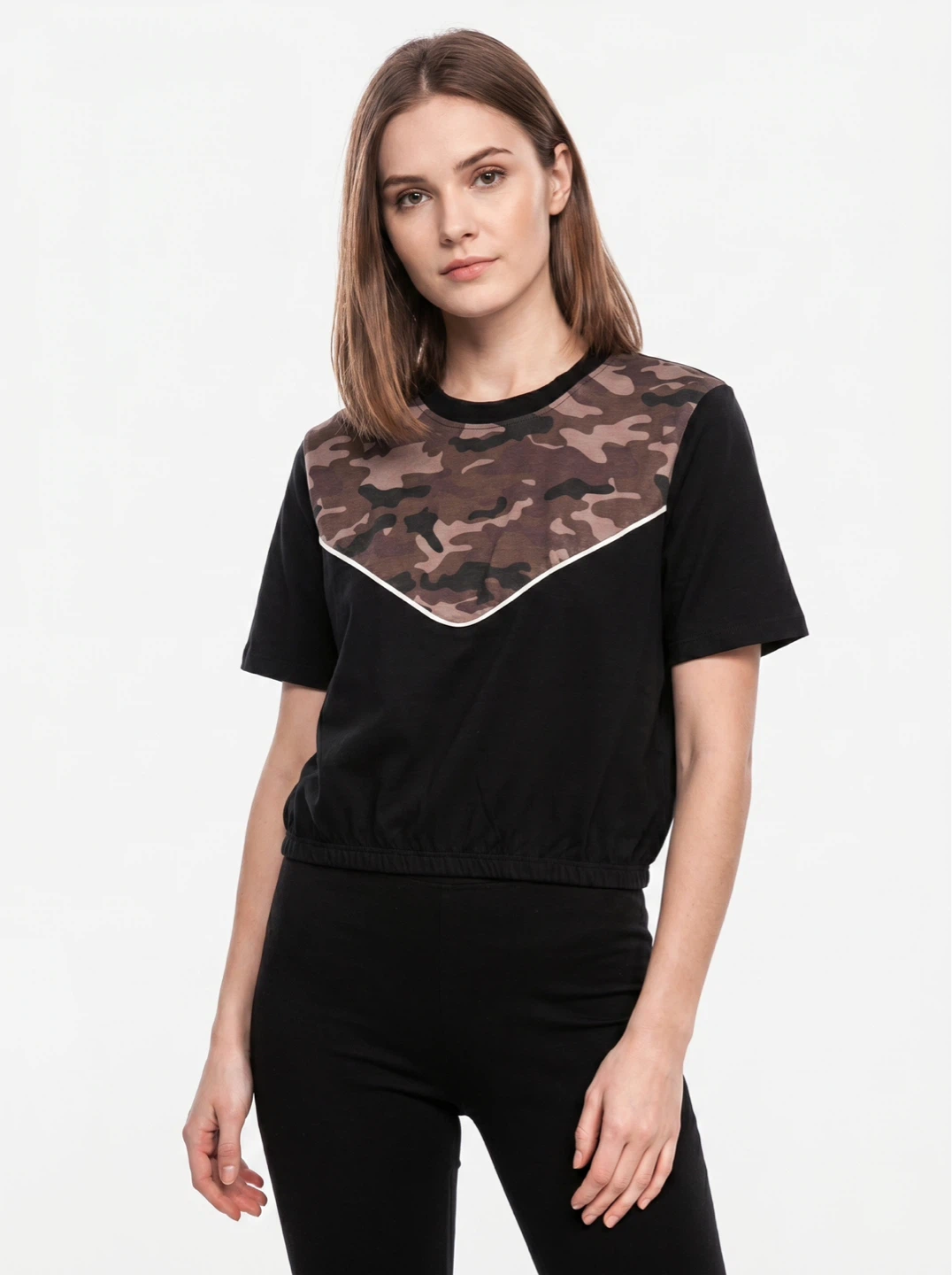 CAMO V-NECK T-SHIRT - photo 2