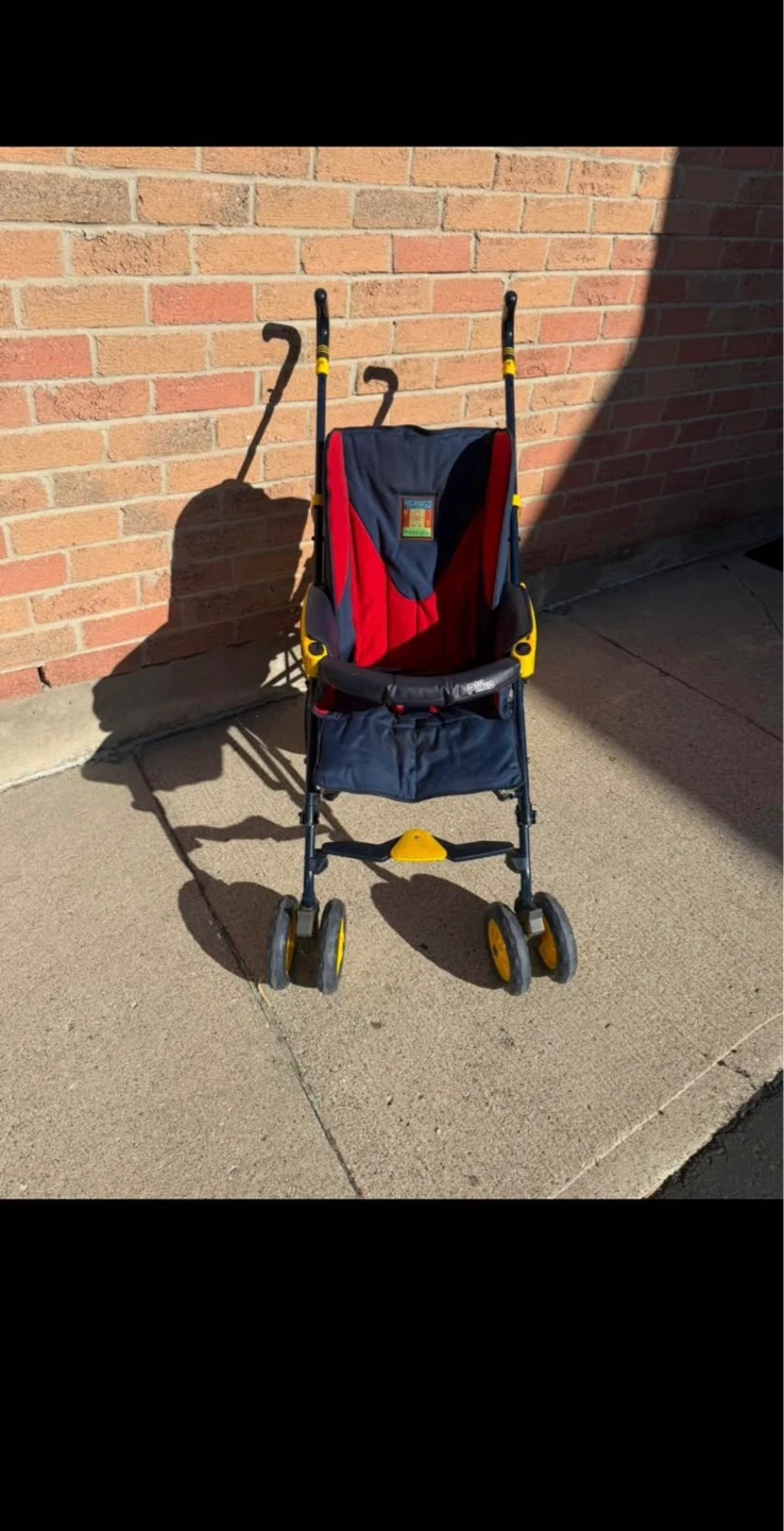 PegPerego Sherpa Lightweight Stroller