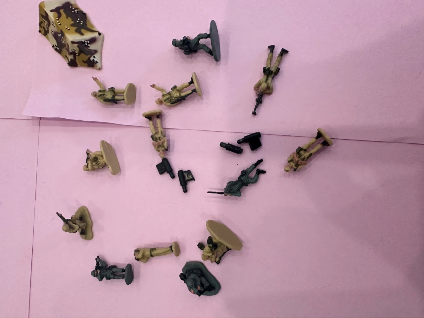 Vintage Micro Machines Military Army Soldiers Figures Lot