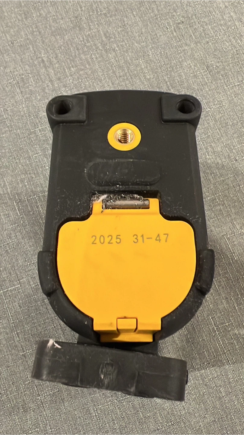 ( LIKE NEW ) Dewalt Green Laser - photo 4