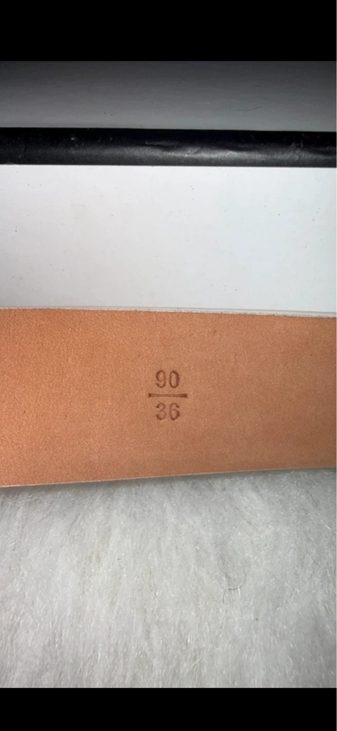 White Chanel Belt with CC Logo Buckle - photo 5