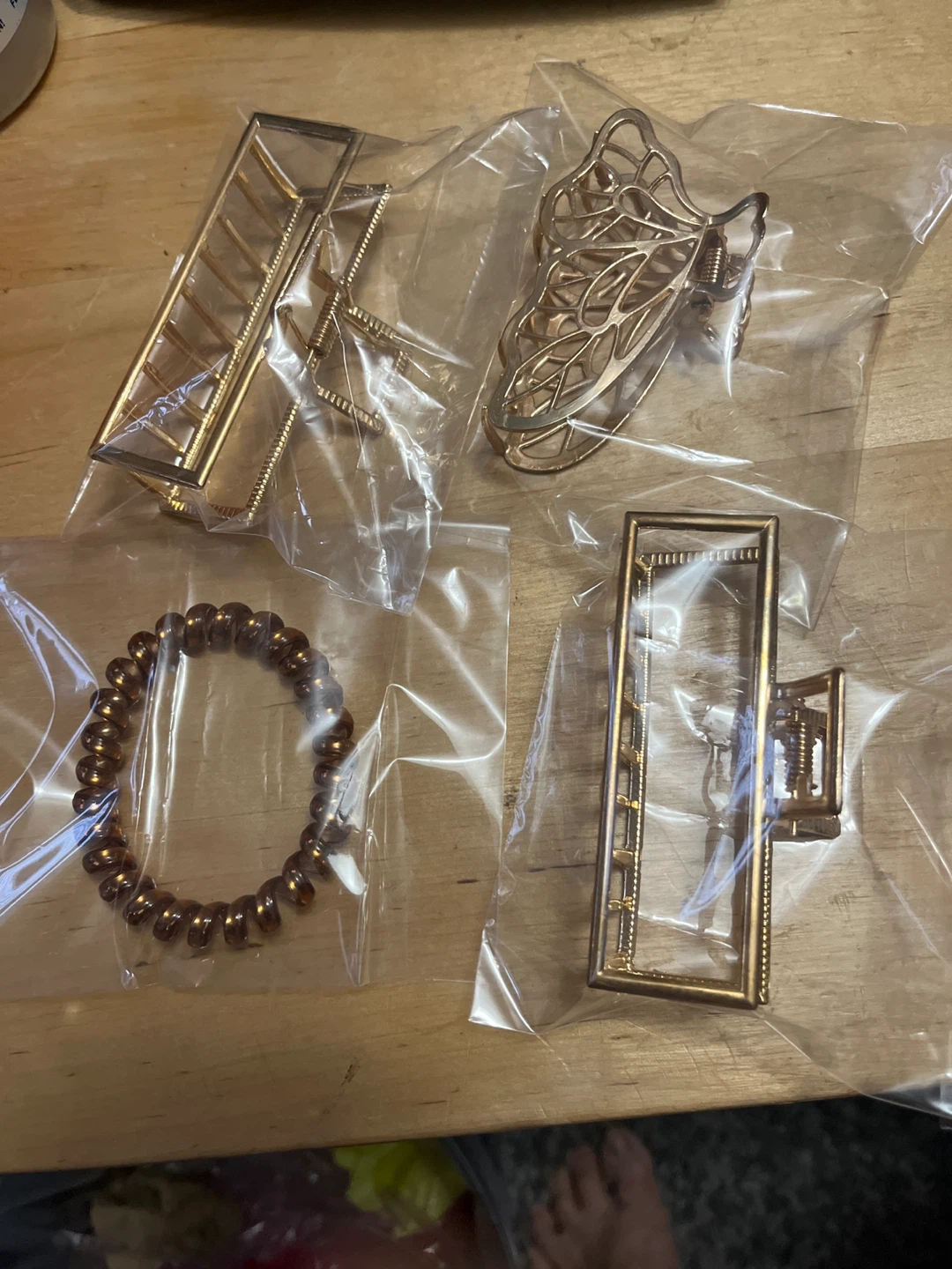 Gold Tone Hair Claw Clips & Spiral Hair Tie Set - photo 4