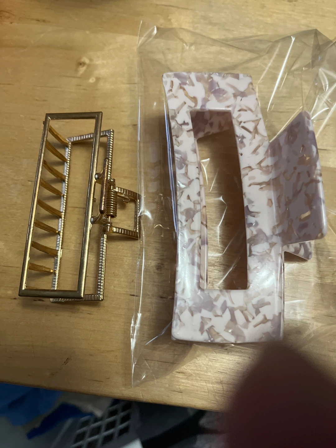 Set of 2 Claw Hair Clips