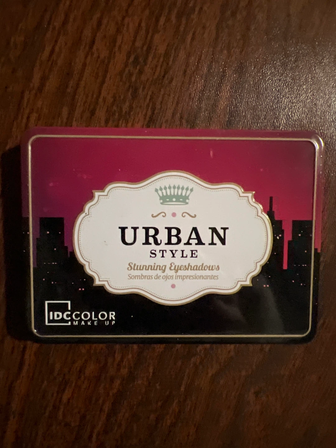 IDC Color Urban Style Stunning Eyeshadow Palette