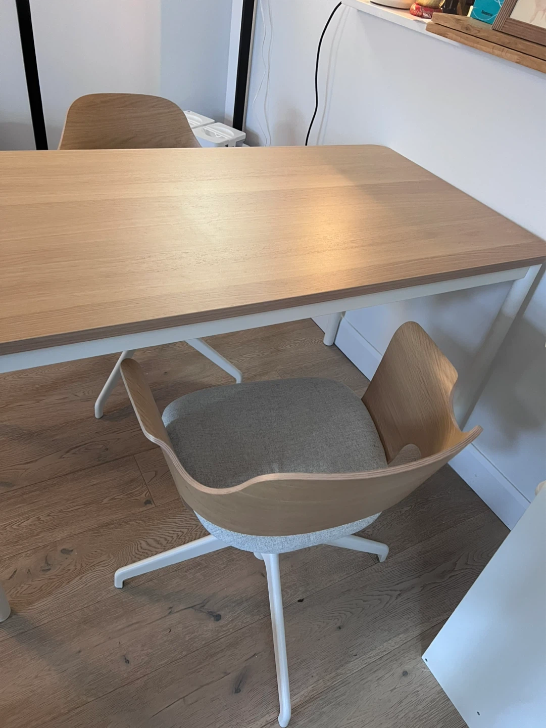 Ikea Tommaryd table and FJÄLLBERGET Conference chair - photo 4