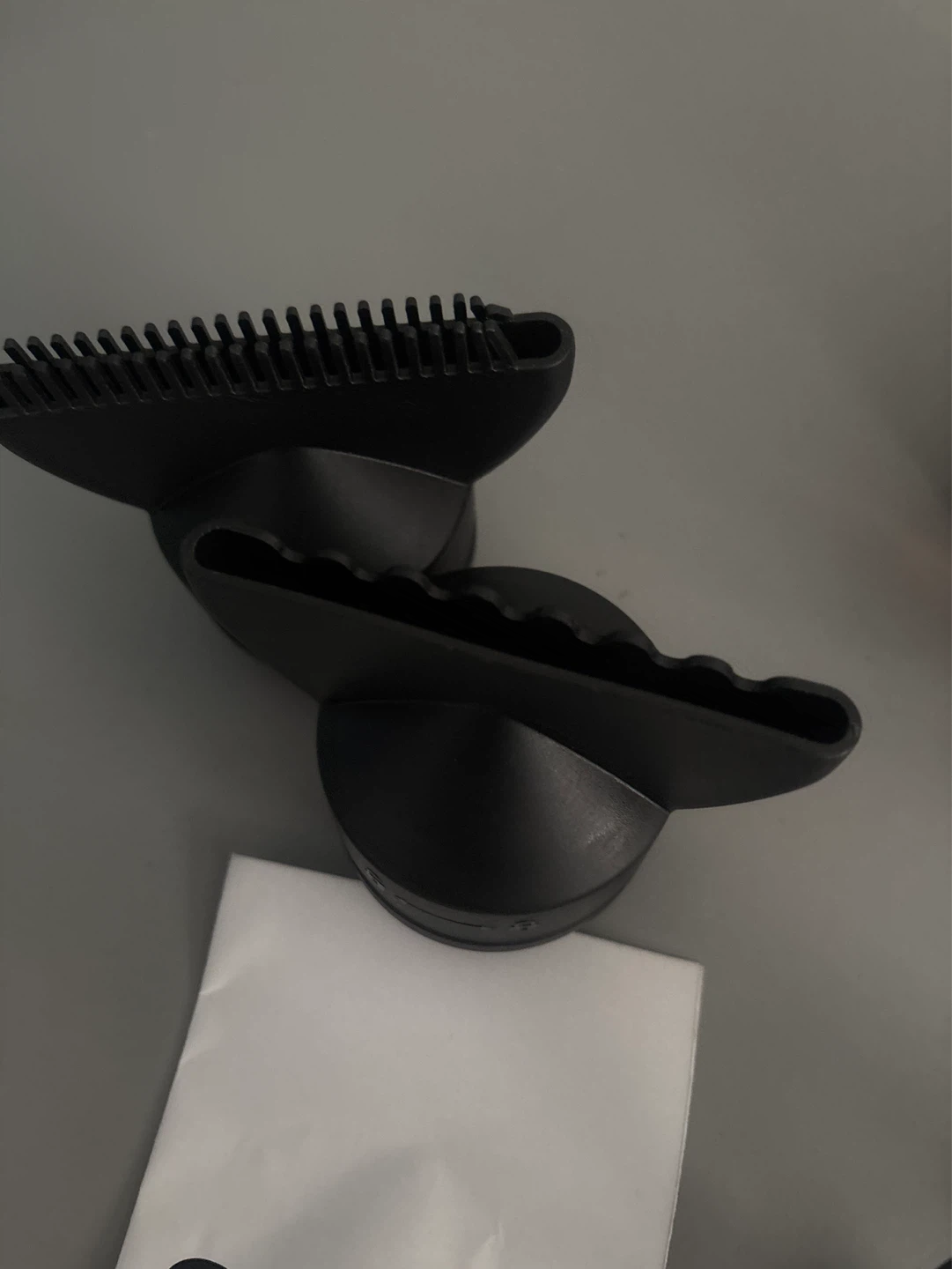 New Solia Professional Hair Dryer with Attachments - photo 3