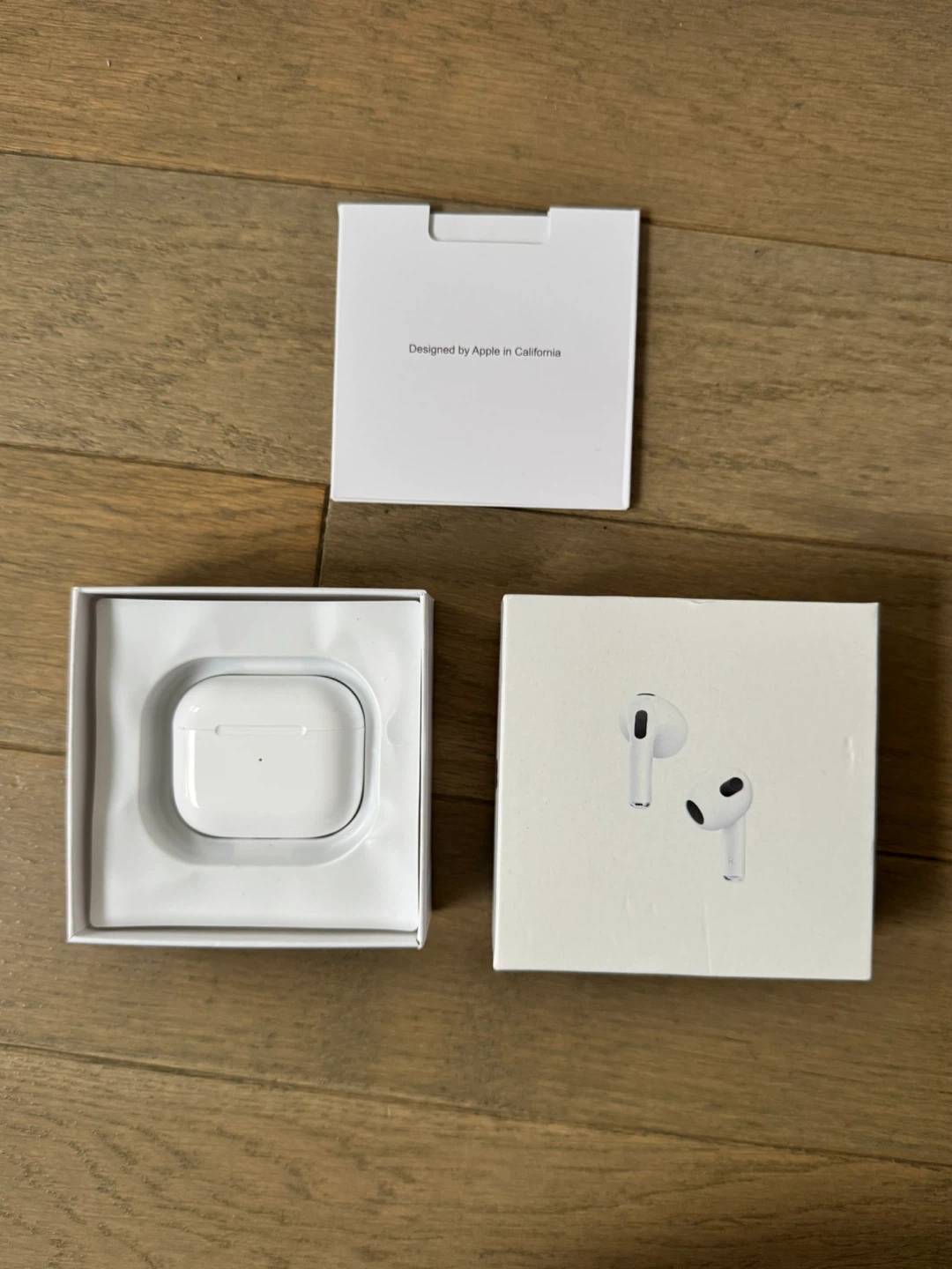 Apple AirPods (3rd generation) with MagSafe Charging Case - photo 2