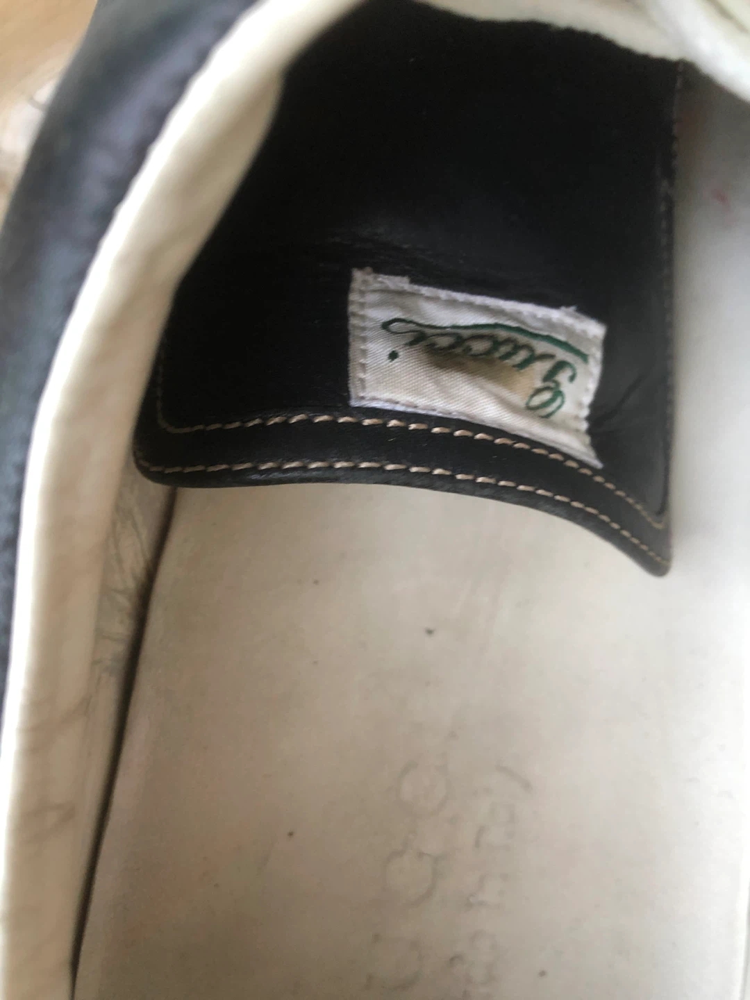 Gucci Black Leather Sneakers - photo 2