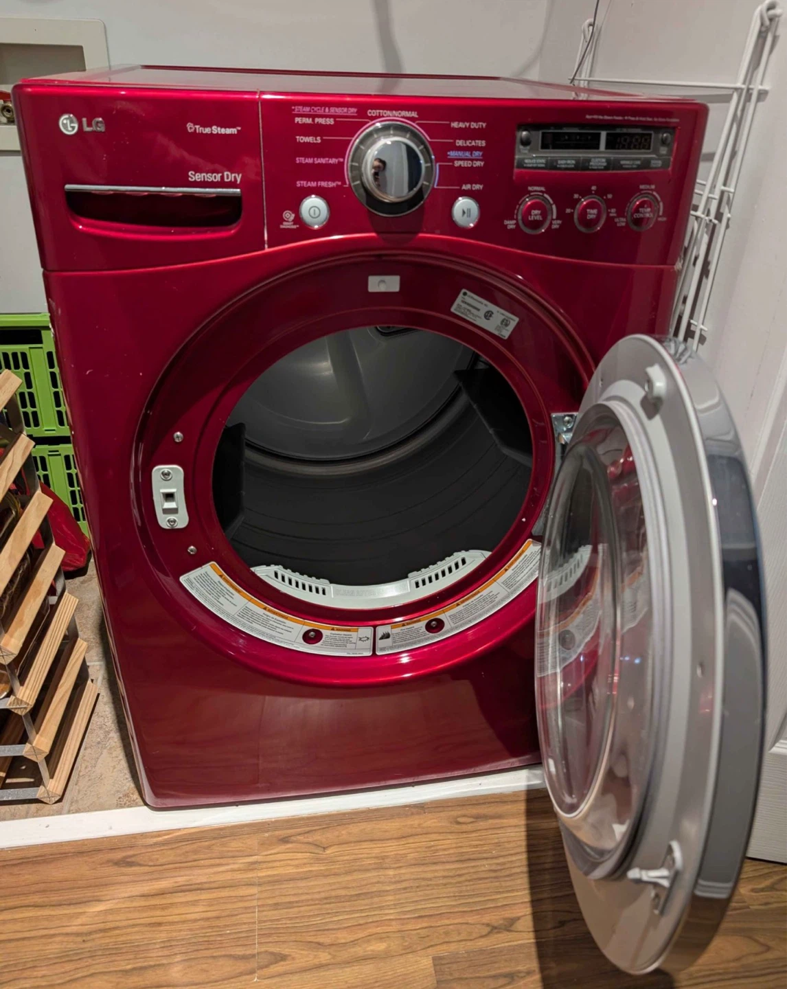 LG Dryer - Red - photo 3