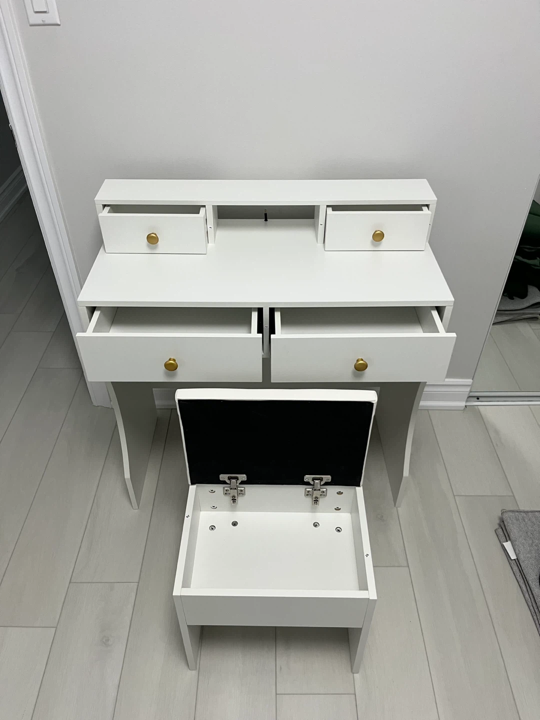 New & Assembled Vanity Desk w/ Storage Stool & Charging Station! - photo 3