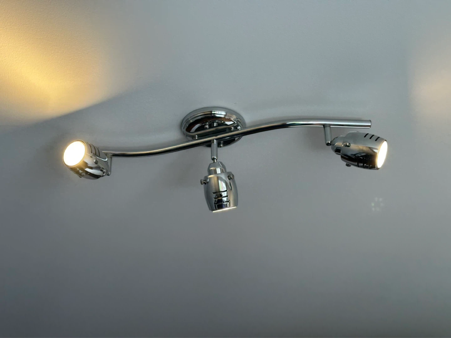 Chrome Finish 3-Light Track Light Fixture - photo 2