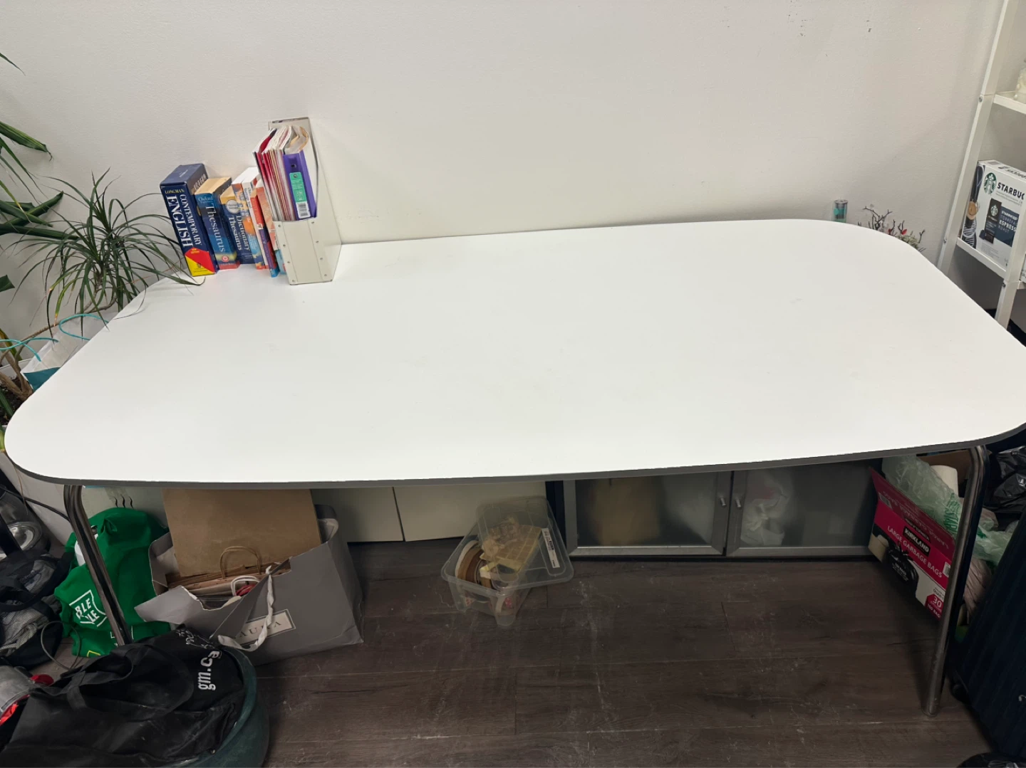 White Laminate Desk with Metal Legs
