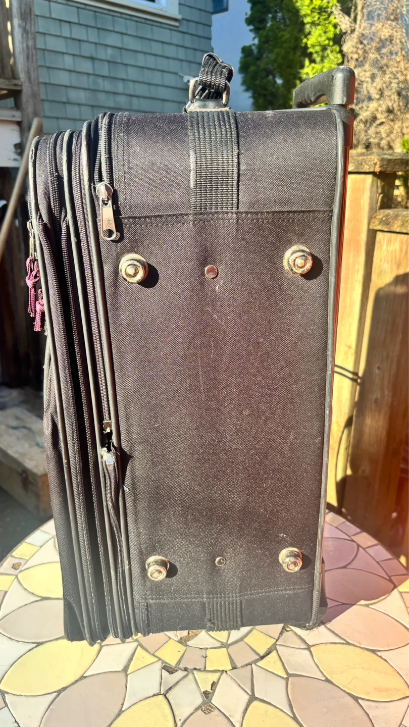 Merino Black Carry-On Luggage - photo 2