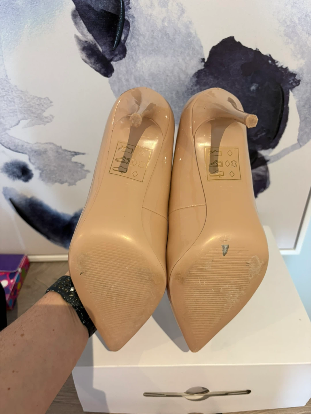 ALDO Women's Beige Patent Leather Stiletto Pumps - photo 3