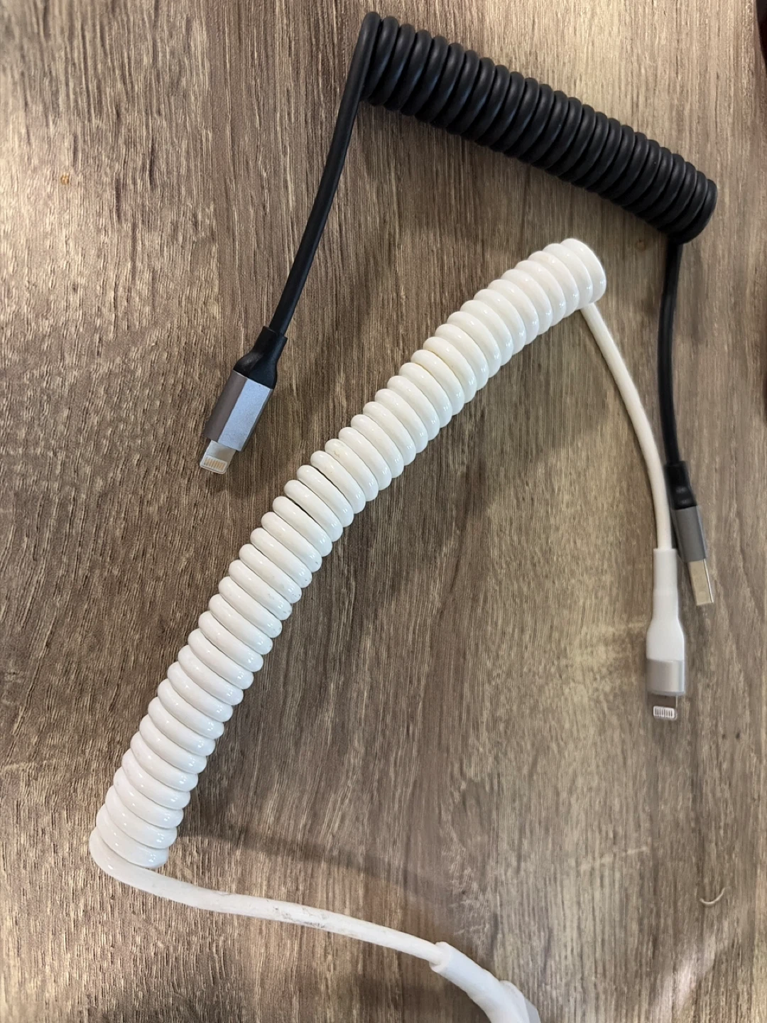 2 Coil Charging Cables (1 Black, 1 White) - photo 2
