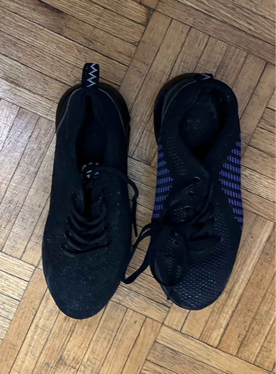 Black Athletic Shoes - photo 2