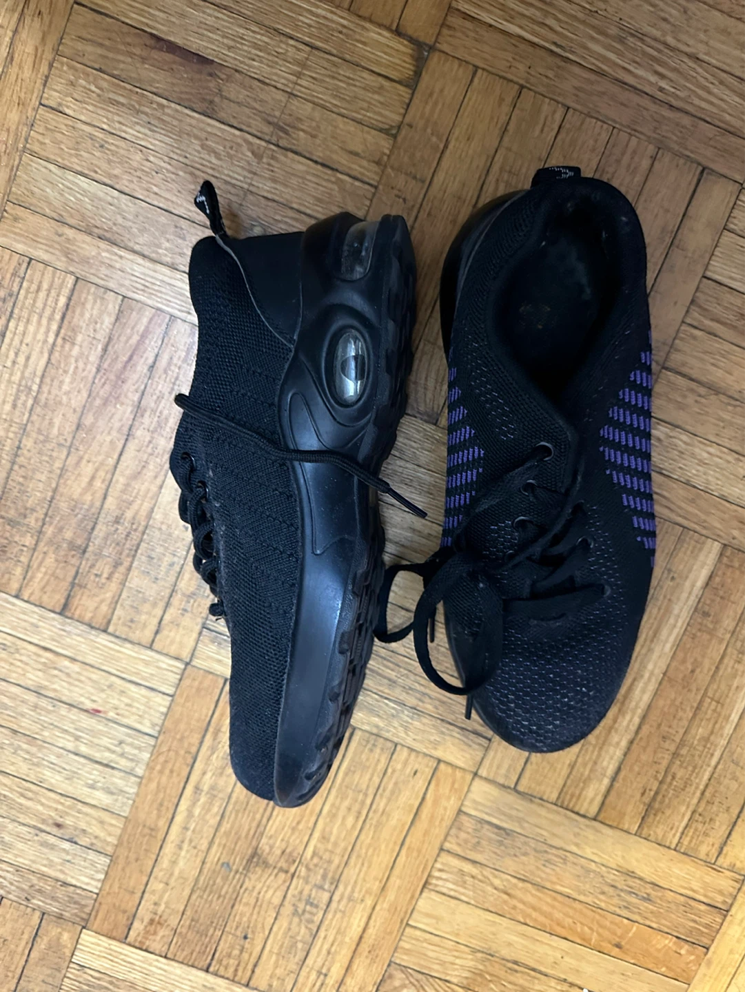 Black Athletic Shoes - photo 3