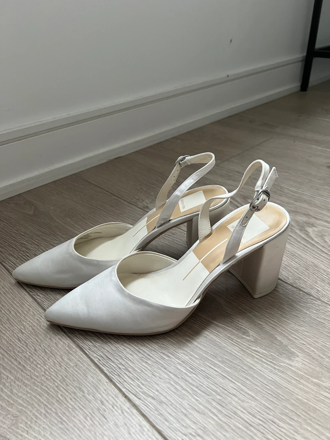 Dolce vita carel high satin heels - photo 2