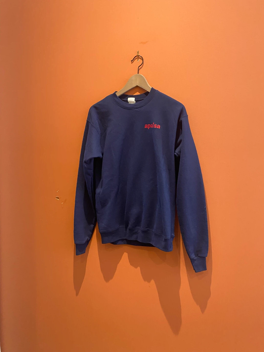 Navy Blue Sweatshirt with 'apalsa' Logo