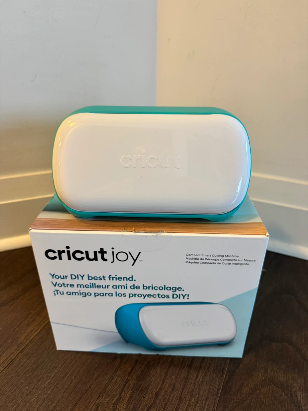 Cricut Joy Smart Cutting Machine with Card Mat