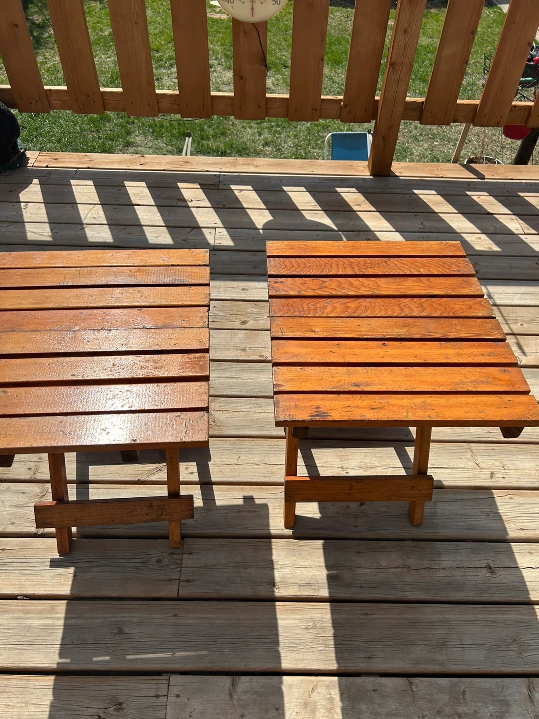 Set of 2 Wooden Folding Side Tables