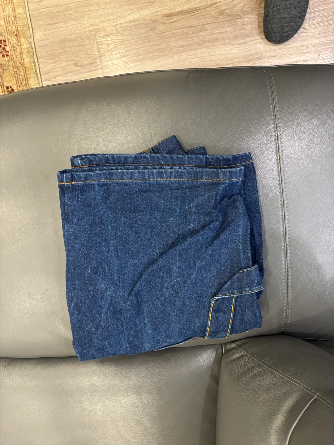 Dark Wash Denim Carpenter Shorts - Size 34 - photo 3