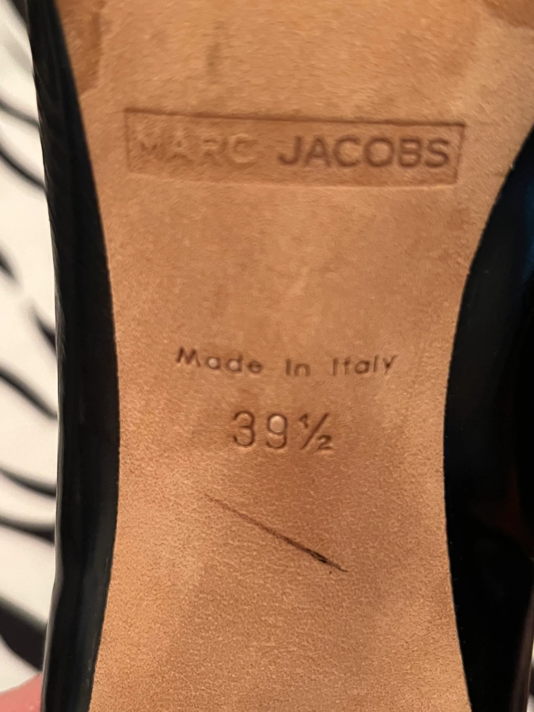 Marc Jacobs black leather peep-toe pumps size 39.5 - photo 4