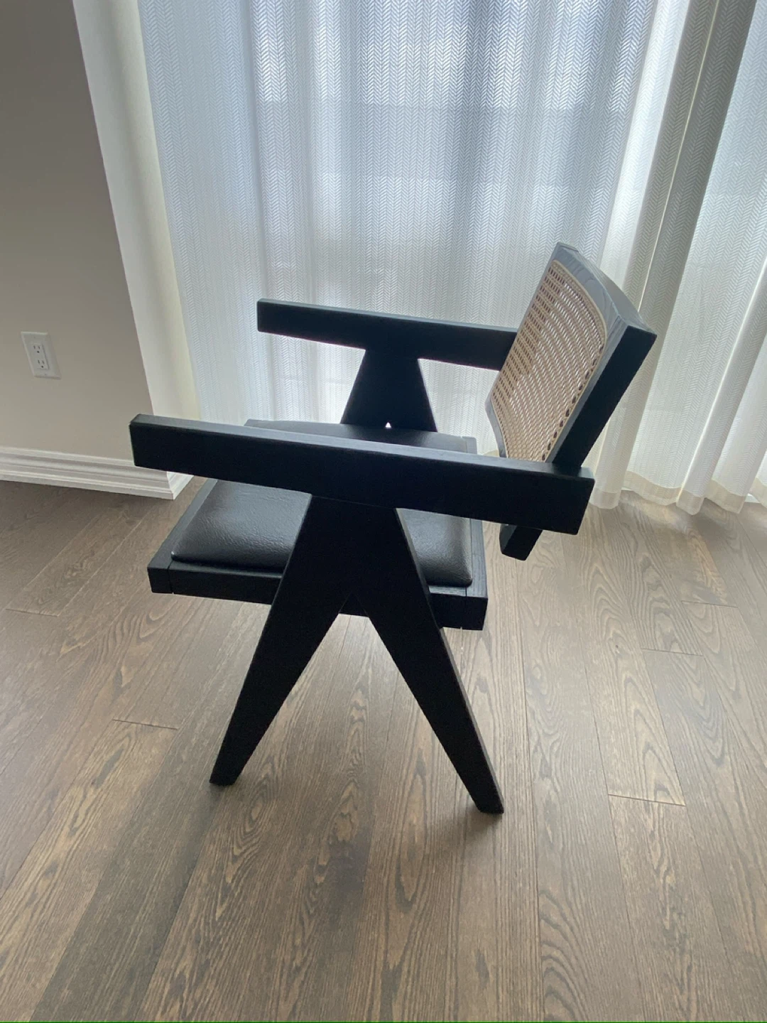 Dining Table and Four Chairs Set - photo 5