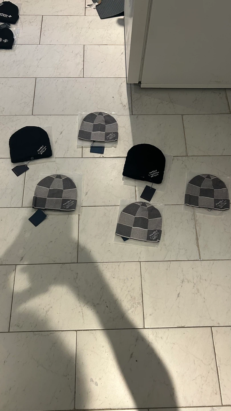 Men’s designer beanies - photo 2