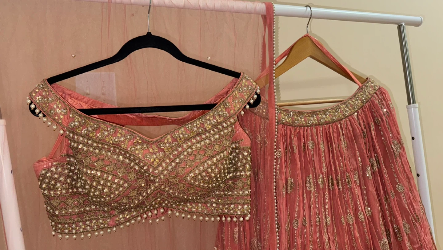 Off the Shoulder - Open Back Lehenga - Size 38 - photo 3