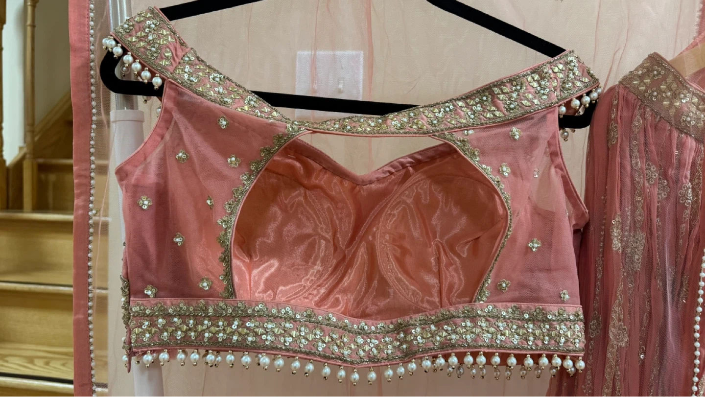 Off the Shoulder - Open Back Lehenga - Size 38 - photo 5
